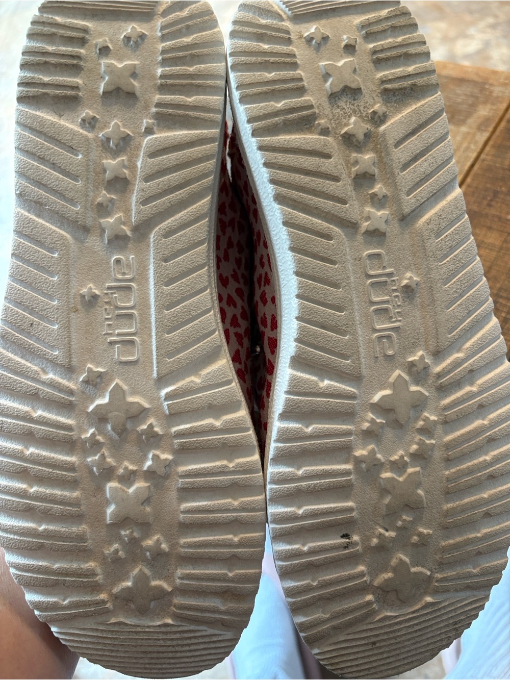 Hey Dude Woman’s size 7 Heart-Print Slip Ons in Red and White - Picture 14 of 15